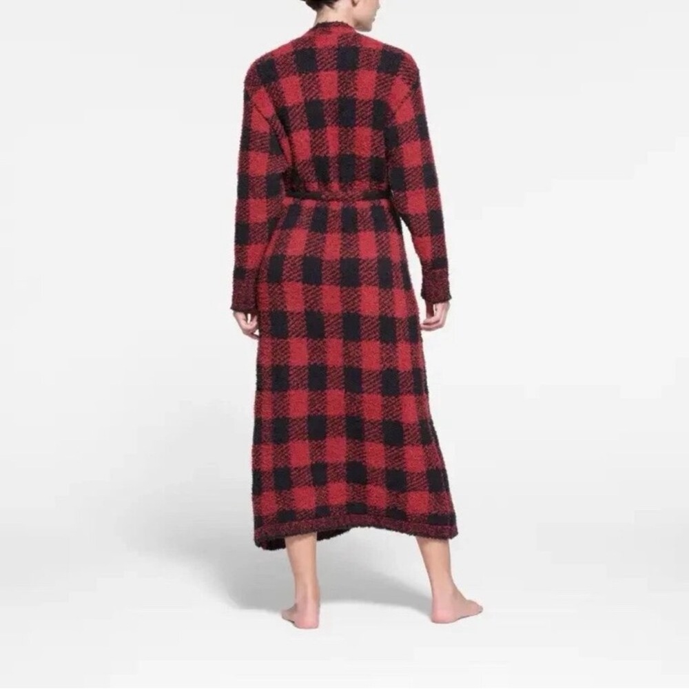 SKIMS Red and Black Plaid Robe - Picture 3 of 5